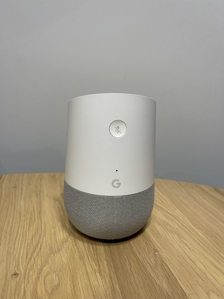 Google Home білий, першого покоління в робочому стані