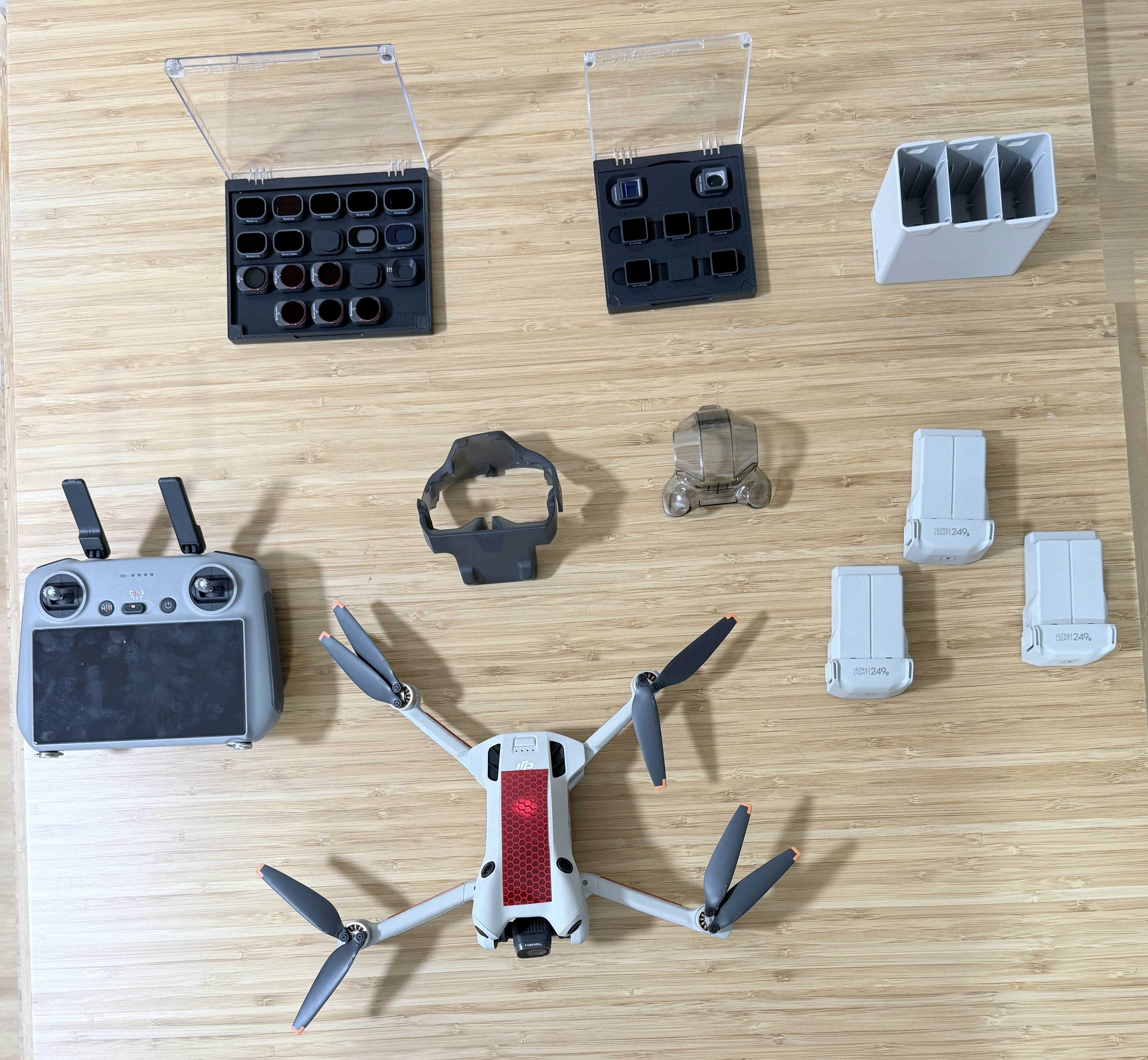 Drone DJI Mini 4 Pro e DJI Goggles Integra