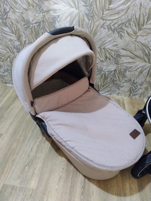 Коляска Карелло віста 2в 1