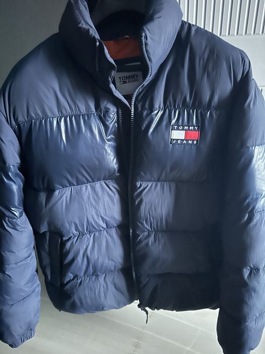 Куртка зимова  Tomy Helfiger продам
