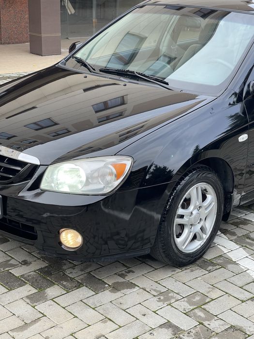Kia Cerato 2.0 бензин АВТОМАТ
