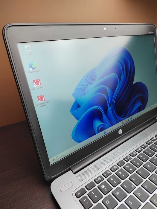 LAPTOP PREMIUM | EliteBook Folio 1040 G2 | i7 | 8GB | 256SSD | Win11