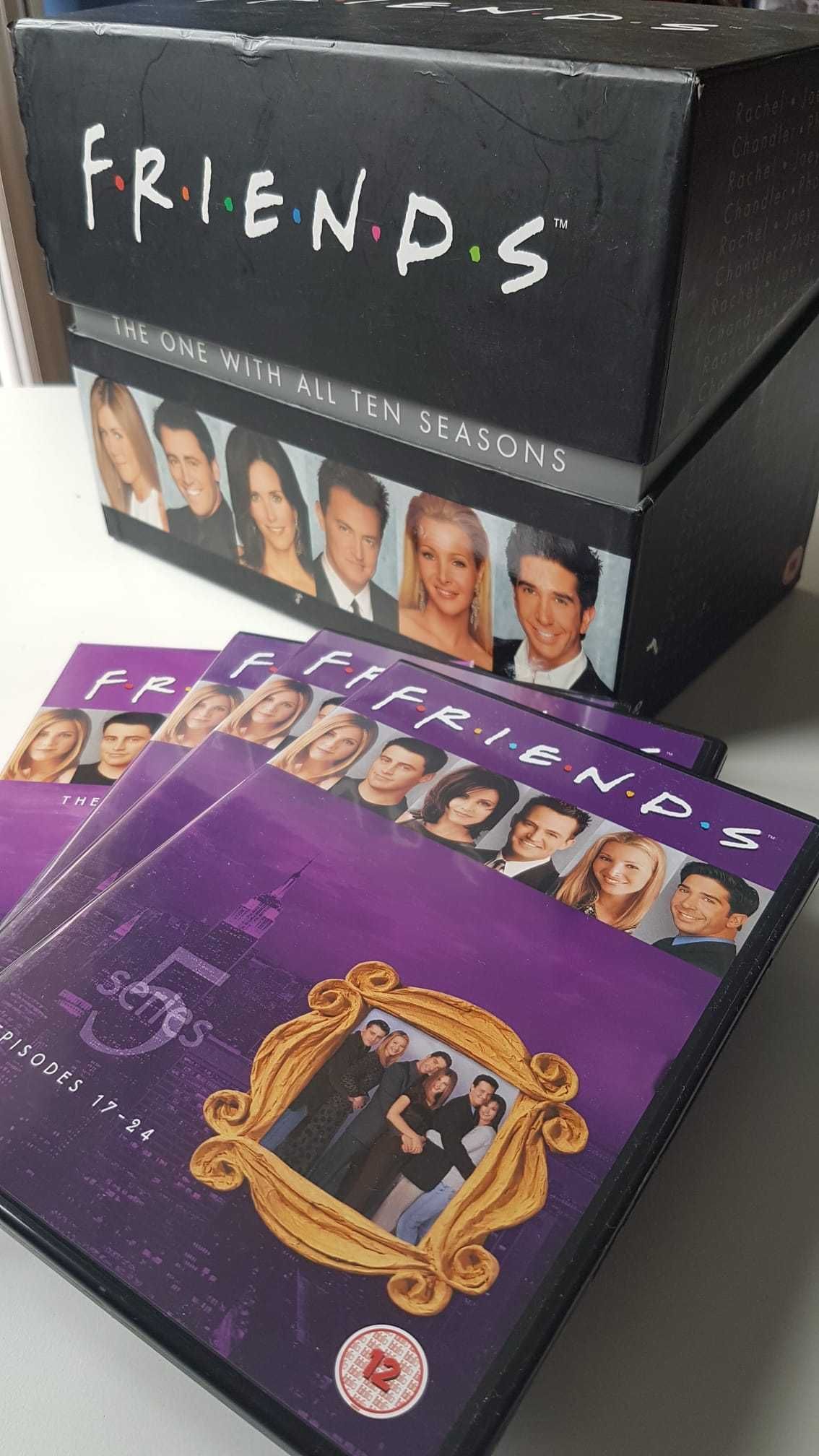 komplet DVD z serialem "Friends", wszystkie sezony