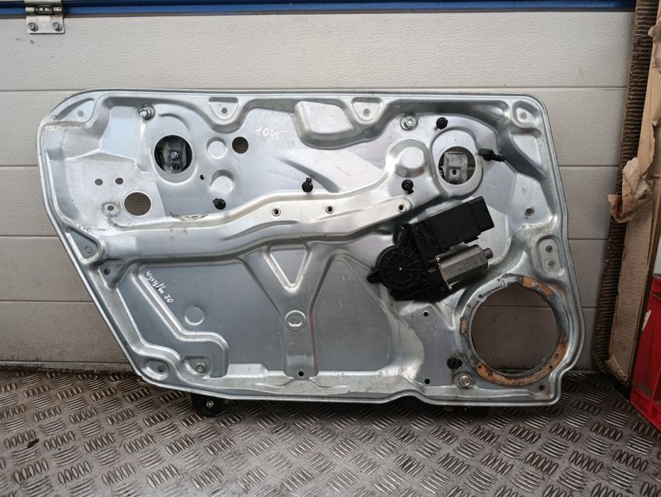 VW Passat B5 FL podnośnik szyby elektryczny lewy przód przedni
