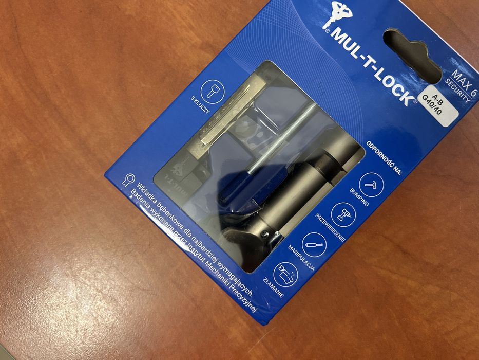 Wkładka MUL-T-LOCK 40/40 satynowa z gałką.