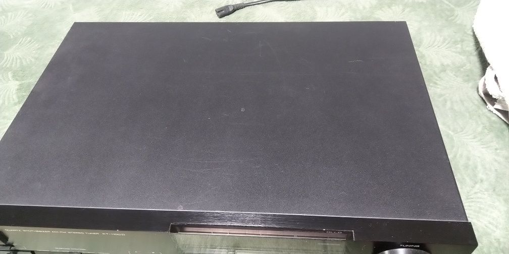 Tuner Kenwood KT-1100D