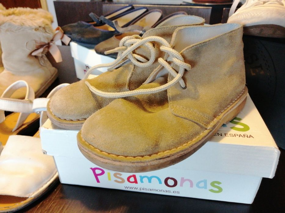 Lote calçado menina (tamanhos 32 a 34)