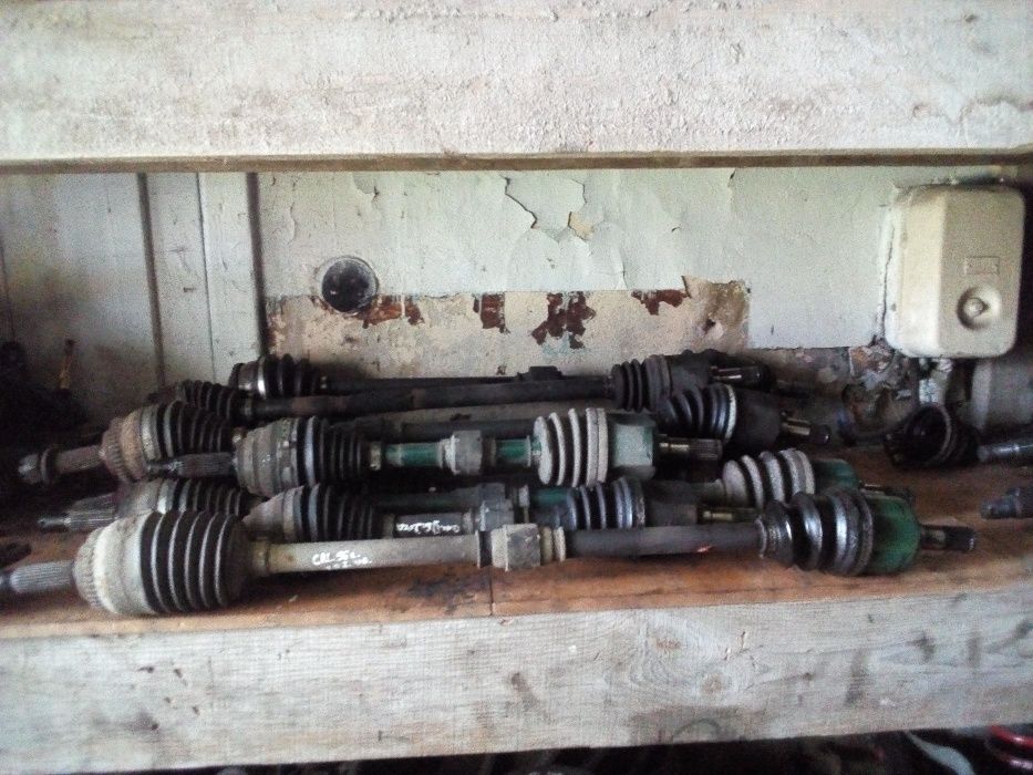 подрамник рычаги на Mitsubishi Galant 88-2000г.1.8-2.0-2.4-2.5