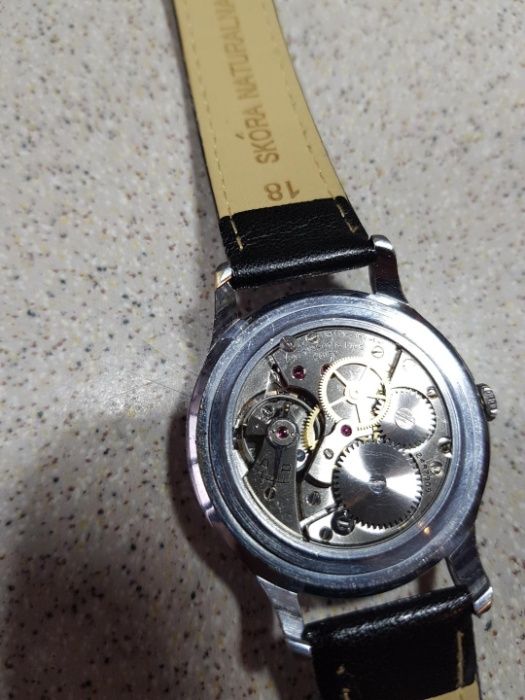 sprzedam zegarek TISSOT LATA 50- po przegladzie, 43h