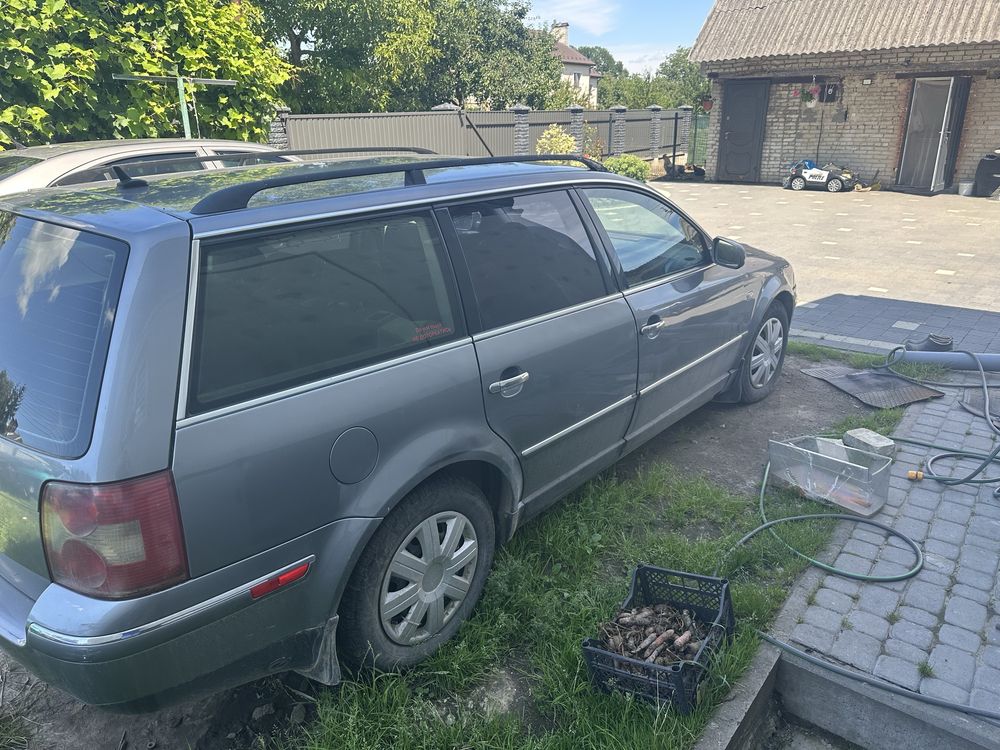 Volkswagen Passat 1.8t автомат американець