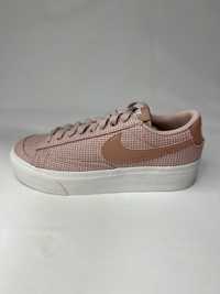 Кросівки жіночі Nike Blazer Low Platform |DN0744-600| Оригінал