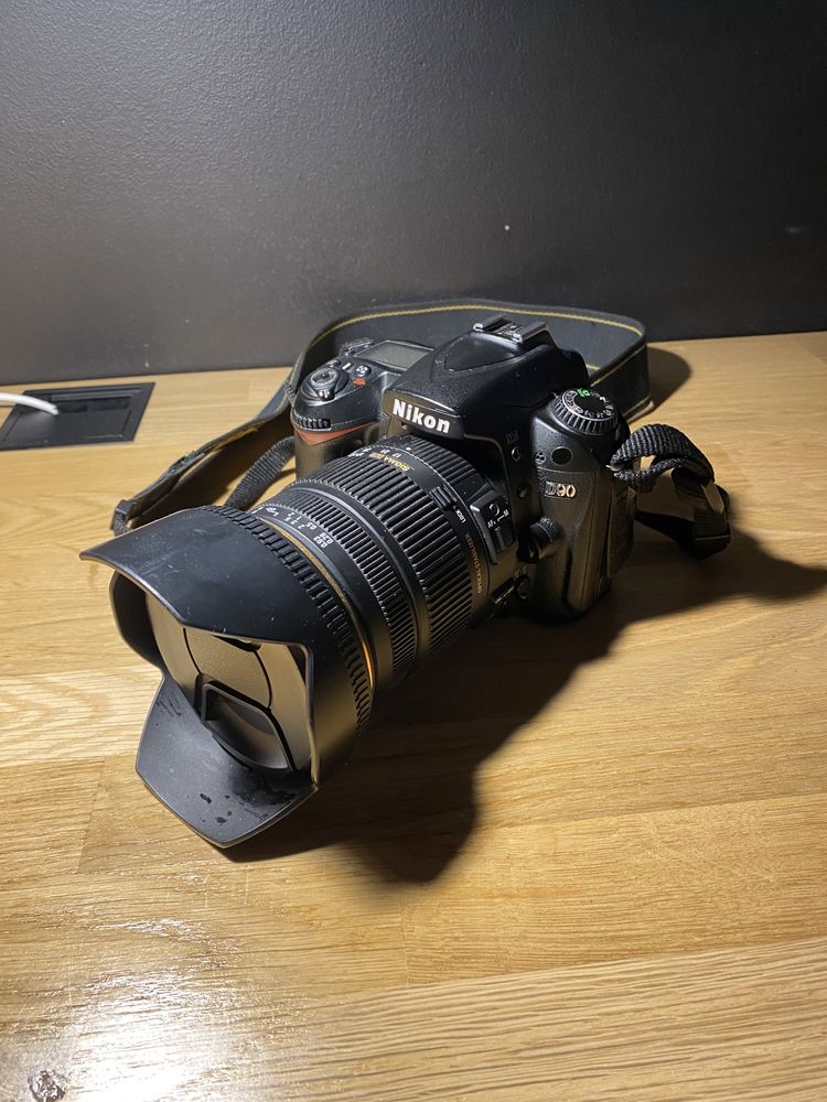 Nikon D90 z Sigma 17-50mm f/2.8