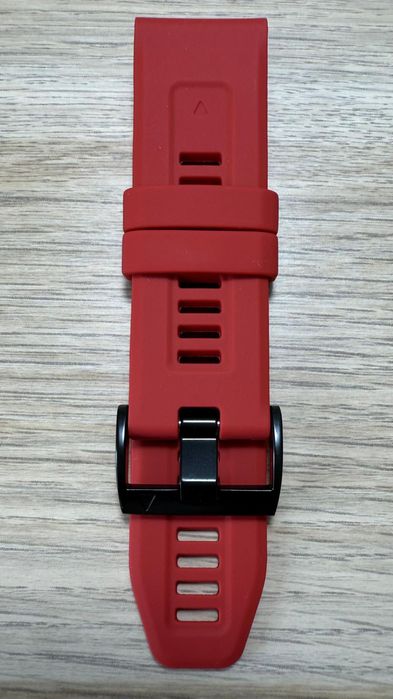 Czerwony gładki nowy pasek do zegarka Garmin QuickFit 26mm Fenix 8
