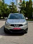 Продам Nissan Qashqai+2