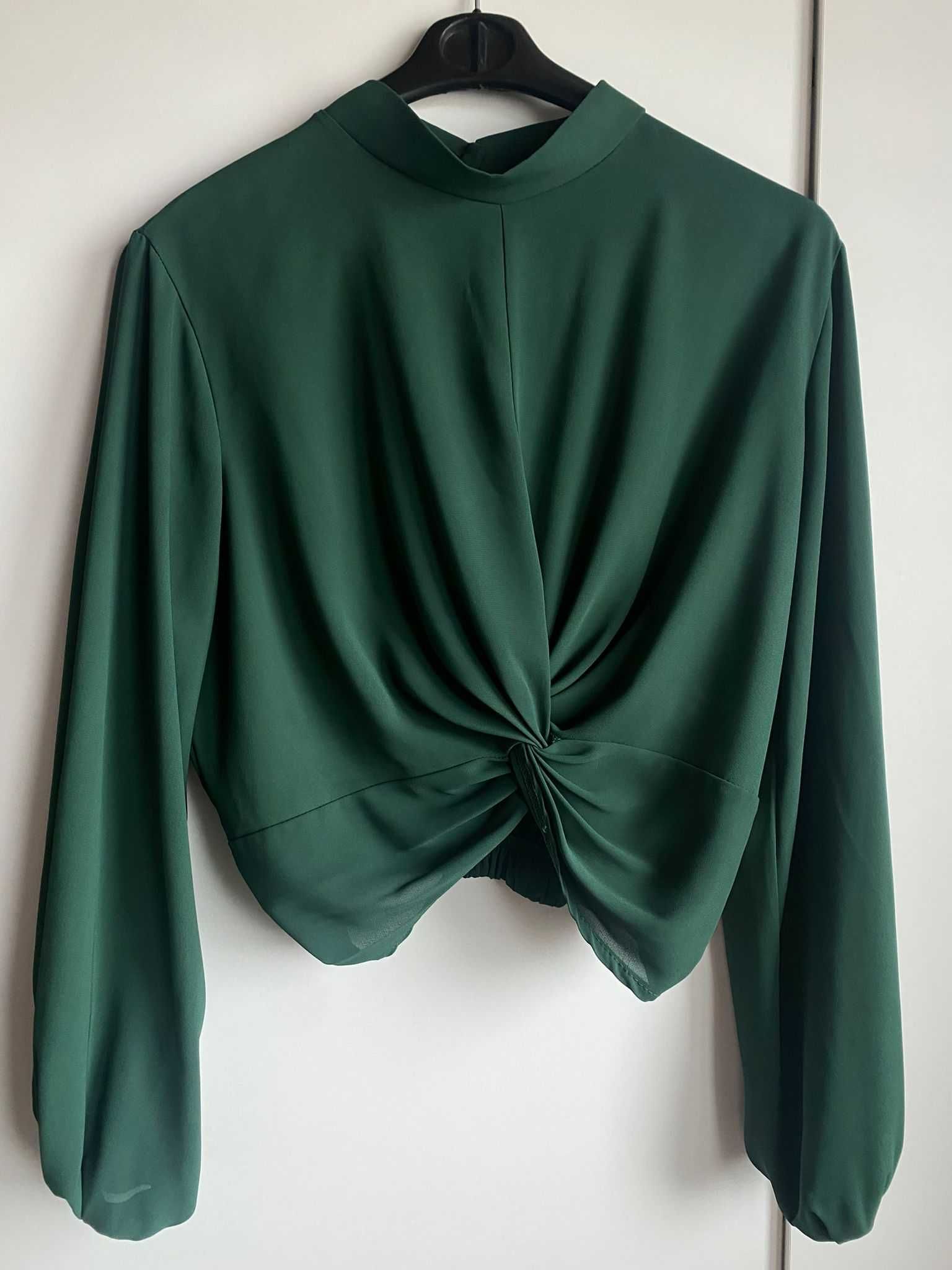Blusa verde curta
