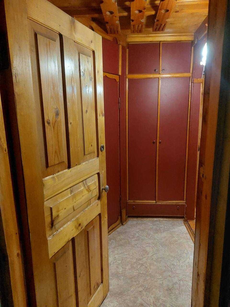 Сдам 2 комнатную квартиру на П.Поле, ул.23Августа,24А.