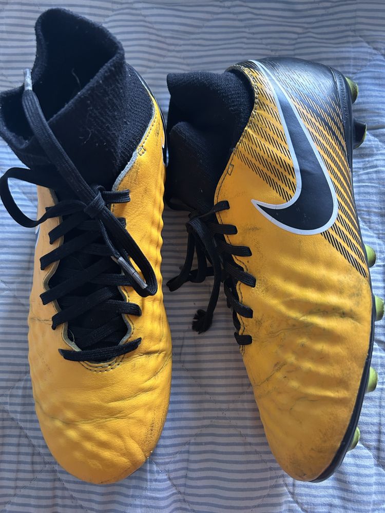 chuteiras nike
