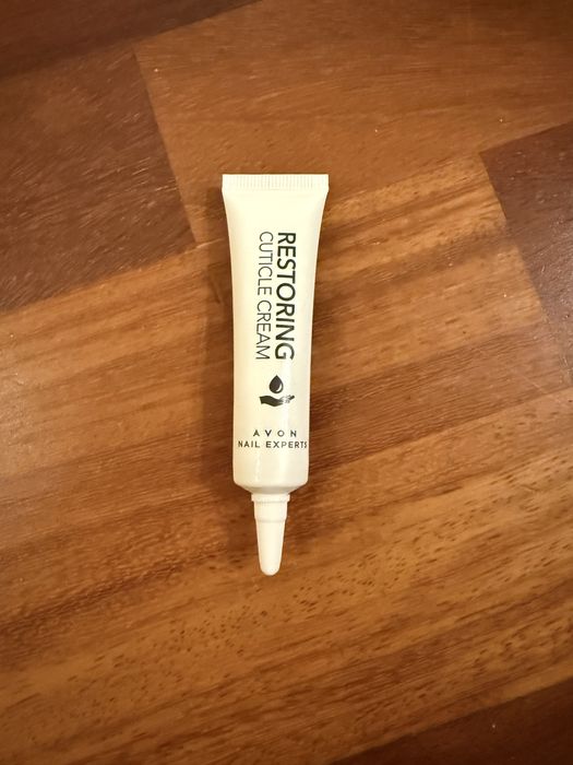 Nowy rozpakowany Krem Do… Skórek Avon data ważności do 20.05.2027 r.