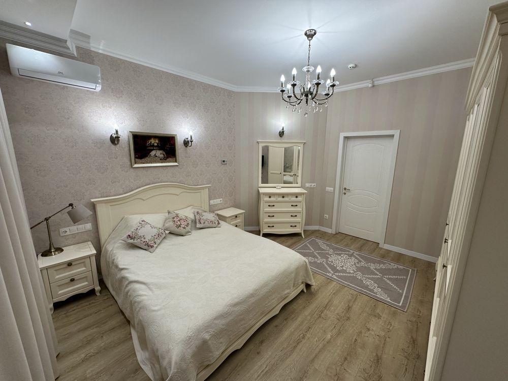 Продам дом Hollywood, Сертификат, Єоселя