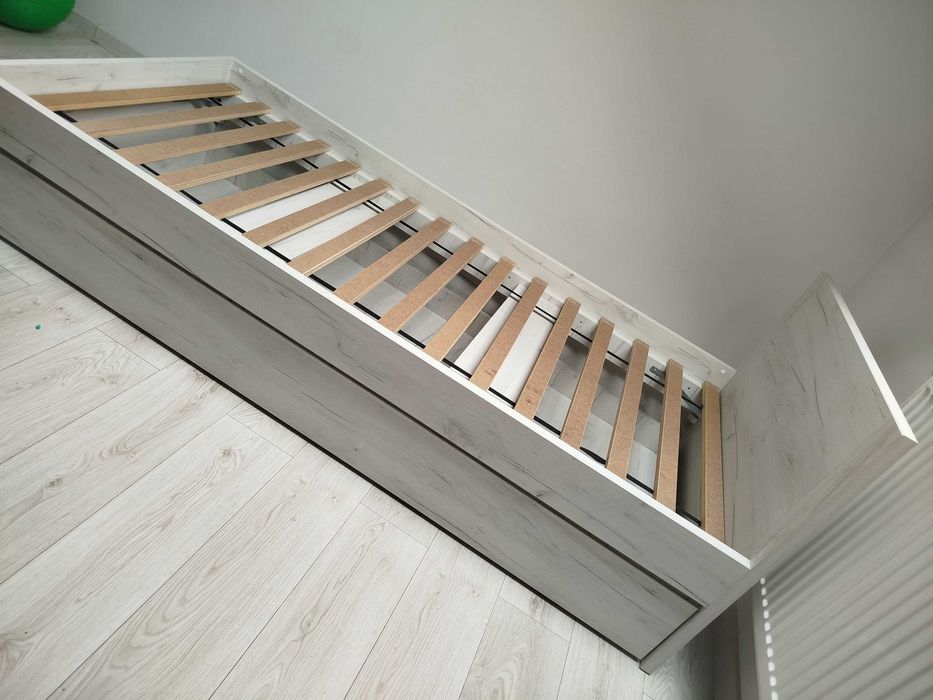 Sprzedam łóżko dziecięce