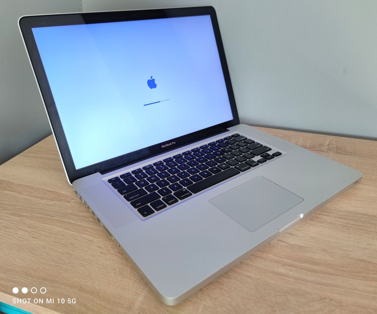 Laptop Apple Macbook Pro 15.4" Intel Core i7 8GB RAM SSD 128GB