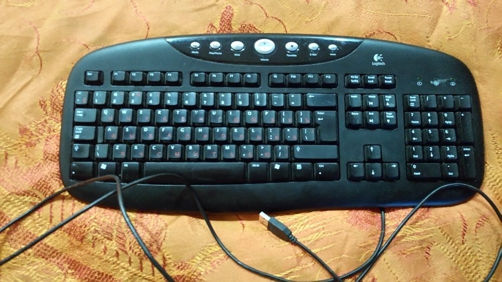 Клавиатура Logitech USB