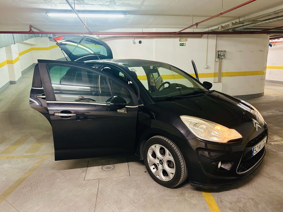Citroen C3 gasóleo muito conservado.