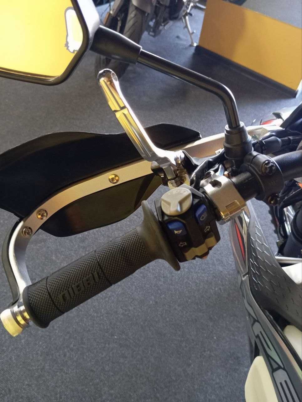 Мотоцикл EXDRIVE HYPER 300