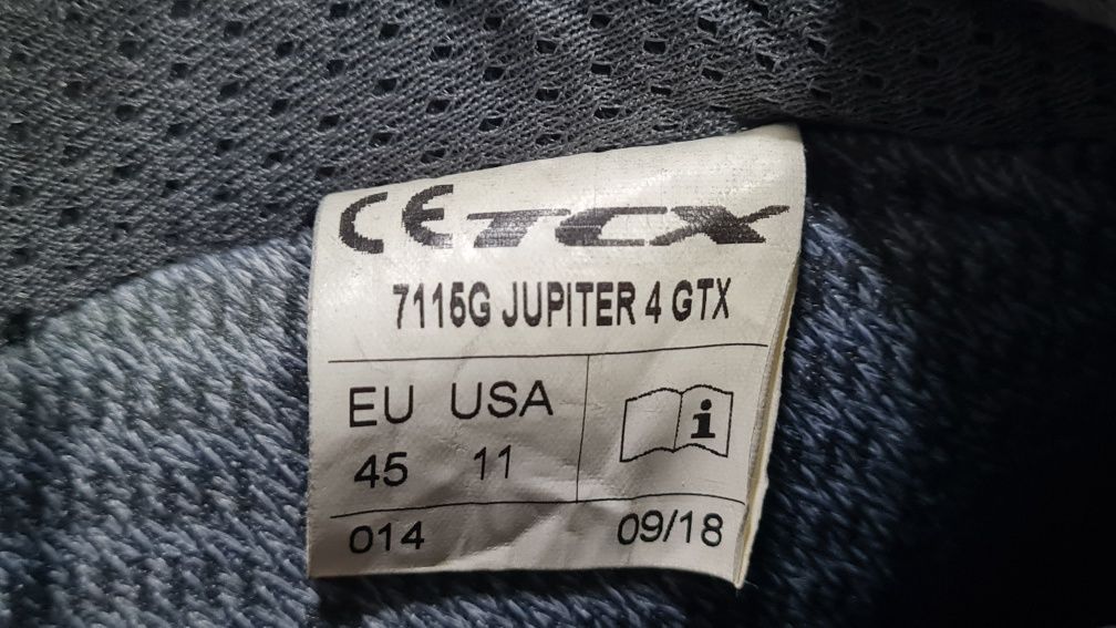 Botas mota TCX em gore-tex