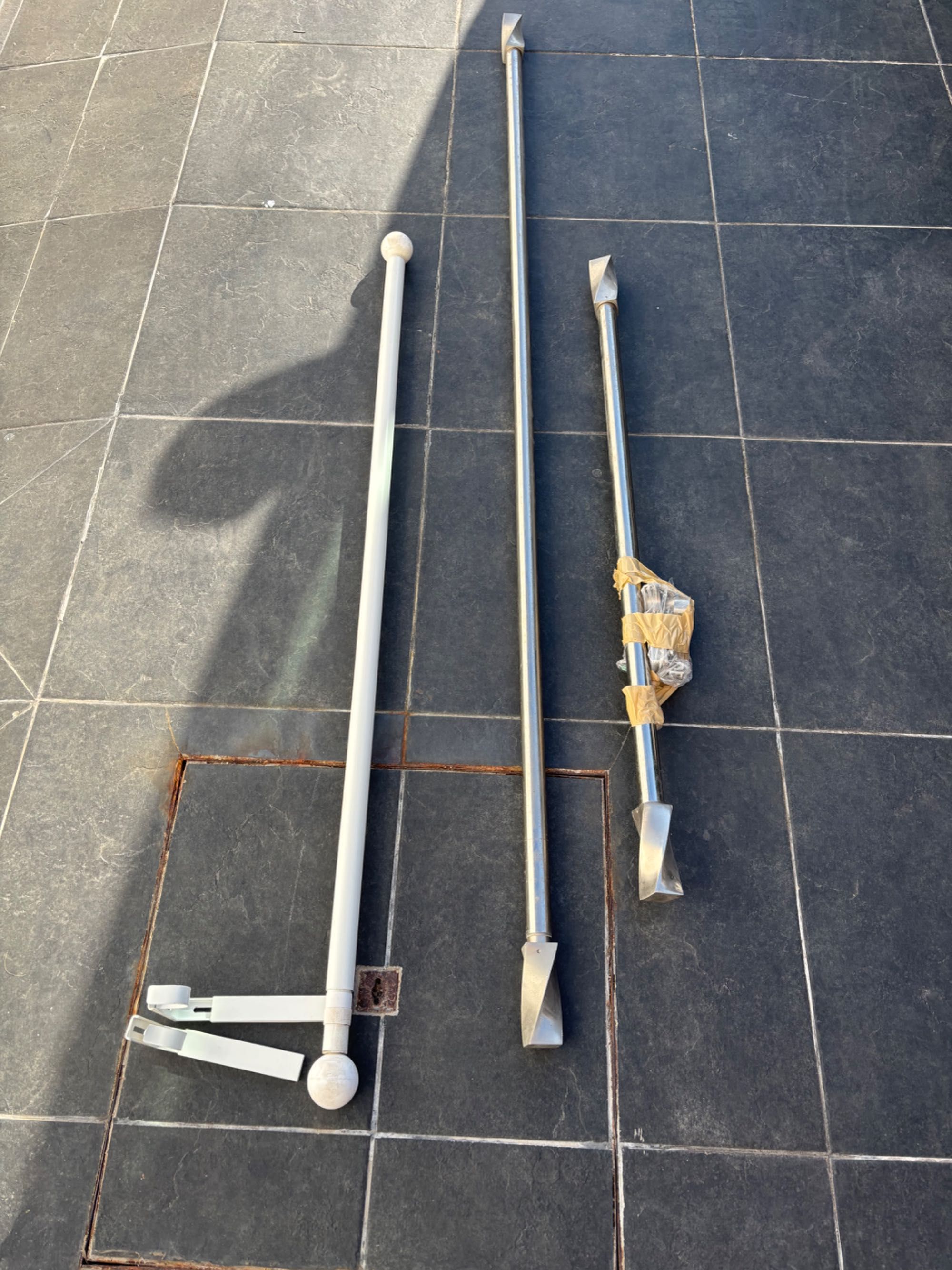 Vendo Varões extensiveis para cortinados