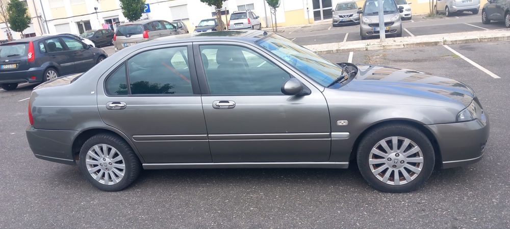 Rover 45 2004 com mecanica feita
