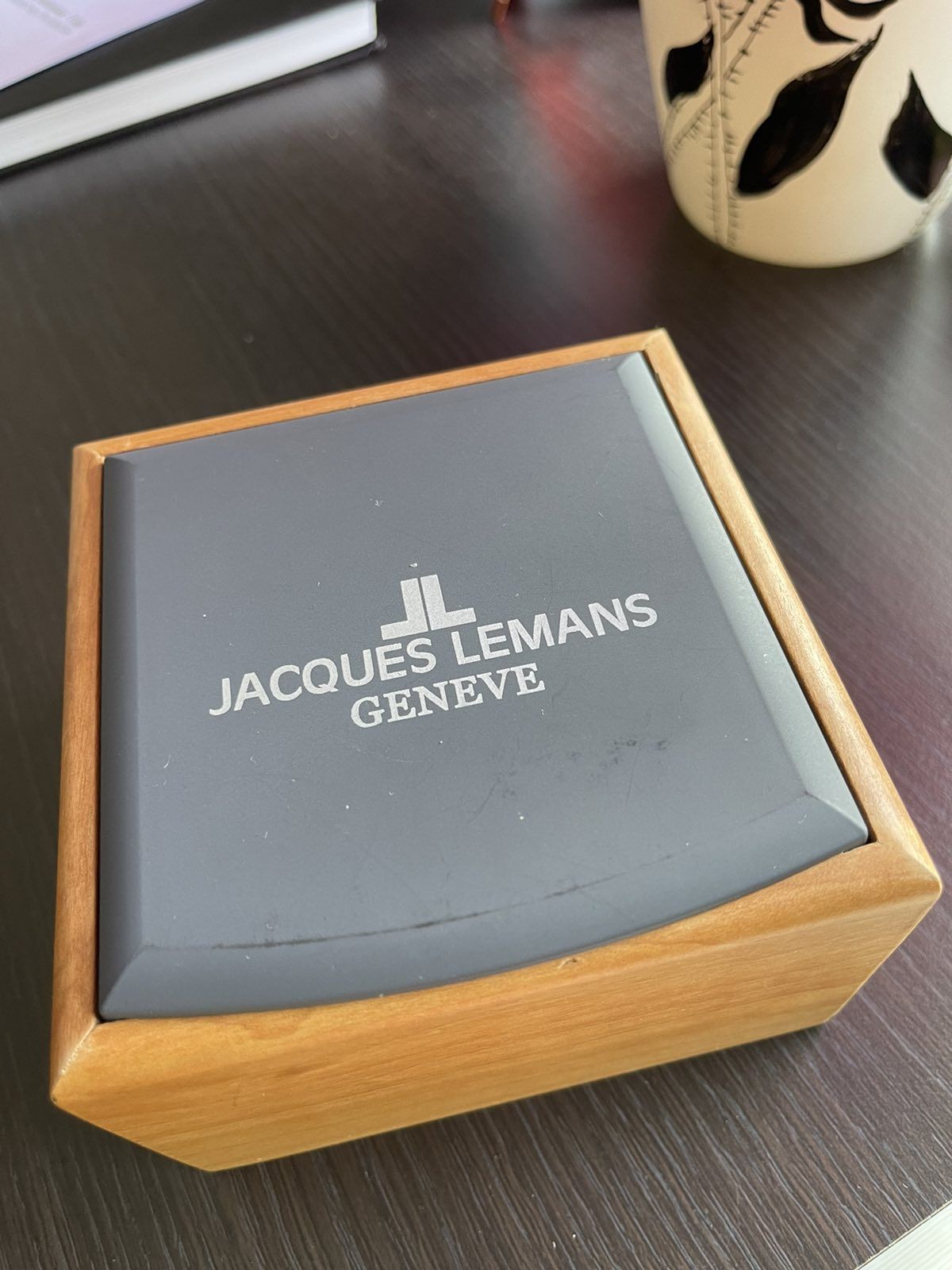 Продам годинник JACQUES LEMANS ROME 1-1622P в ідеальному стані