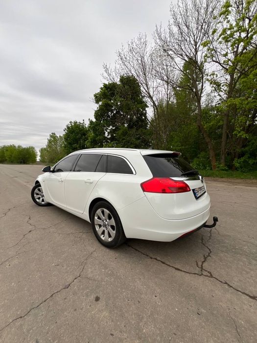 Opel insignia у відмінному стані