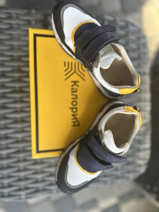 Кросівки  на хлопчика