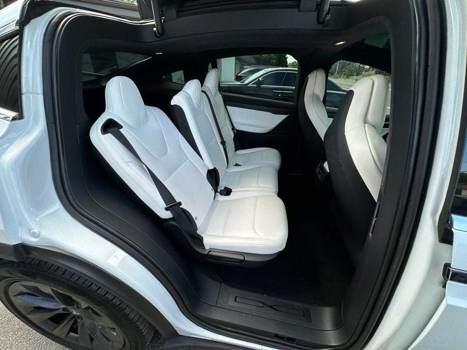 Tesla Model X 2018