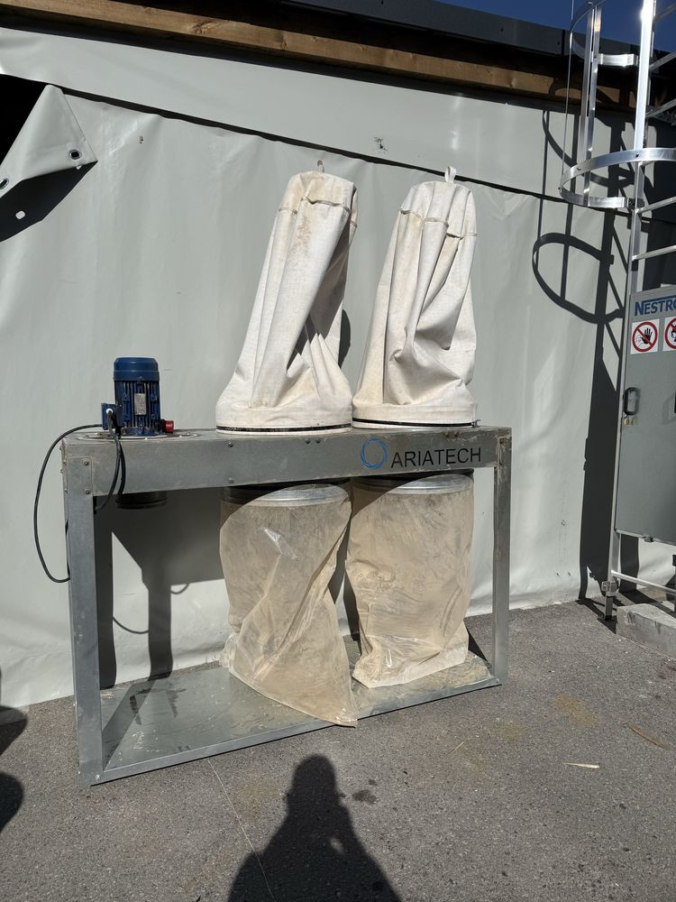 Odciag trocin Ariatech 3 kW dwuworkowy