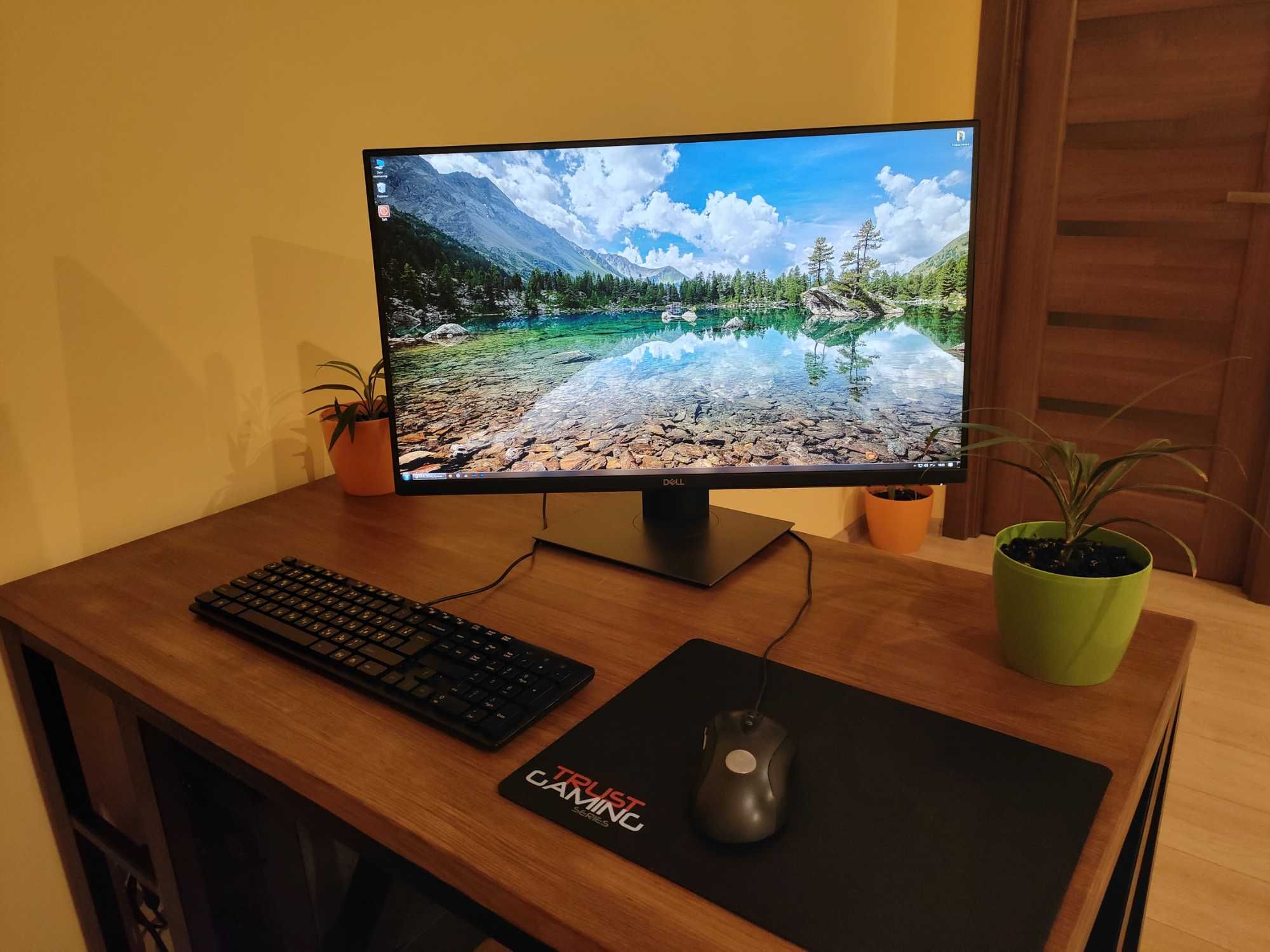 Монітор 27" Dell P2720D 2К IPS у відмінному стані