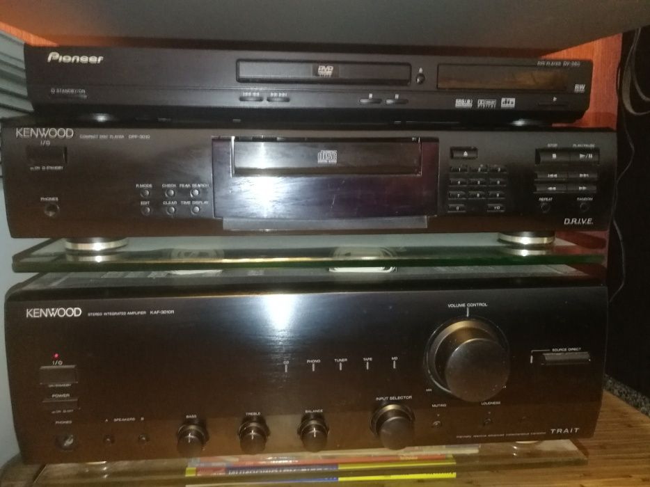 Усилитель Kenwood. Акустика JBL