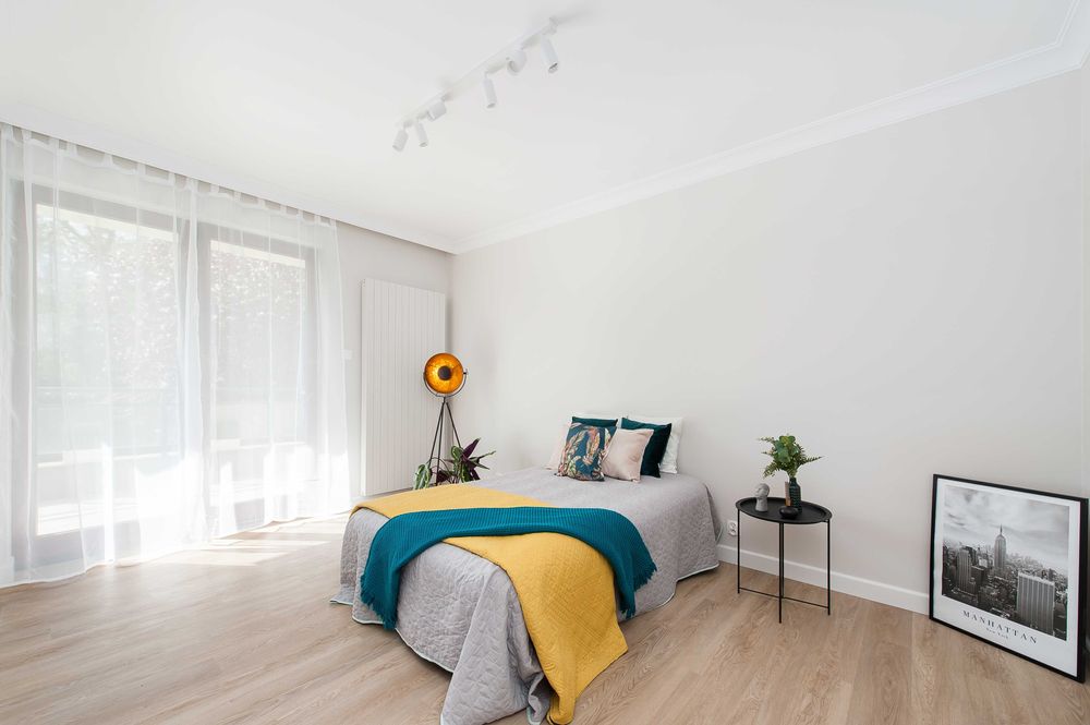 Przestronne mieszkanie z tarasem 15m2 i miejscem post. na ul. Pilotów