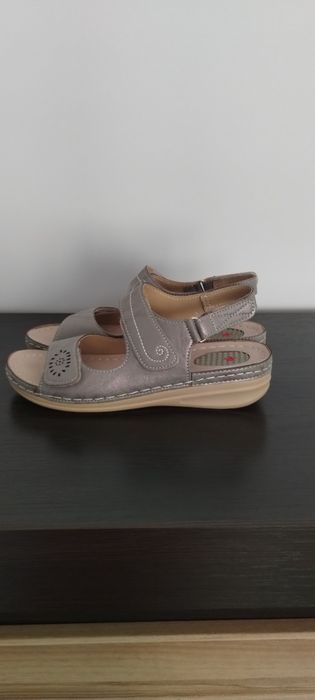 Sandały Skotnicki comfort 39