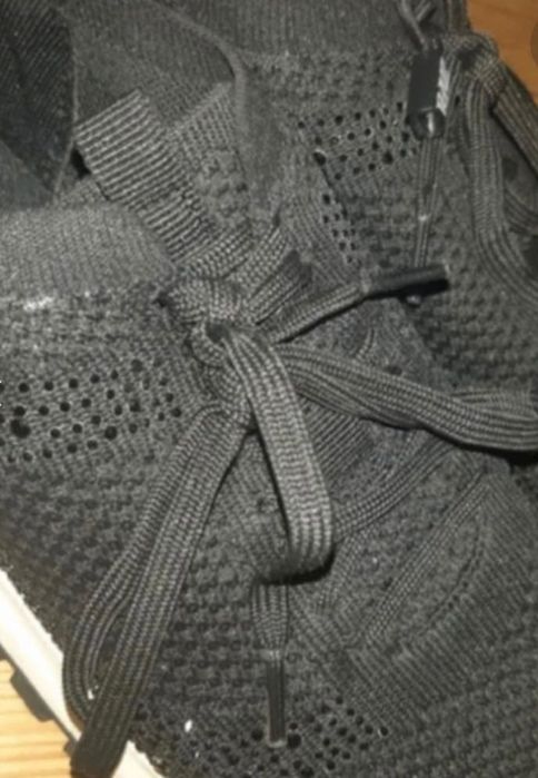 Sapatilhas Zara como novas