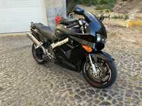 VFR800 fi 1998.