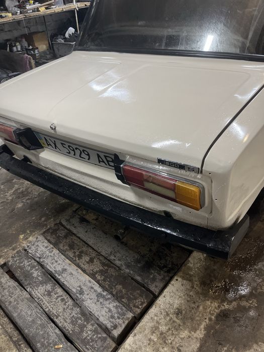 Продам ваз 21063