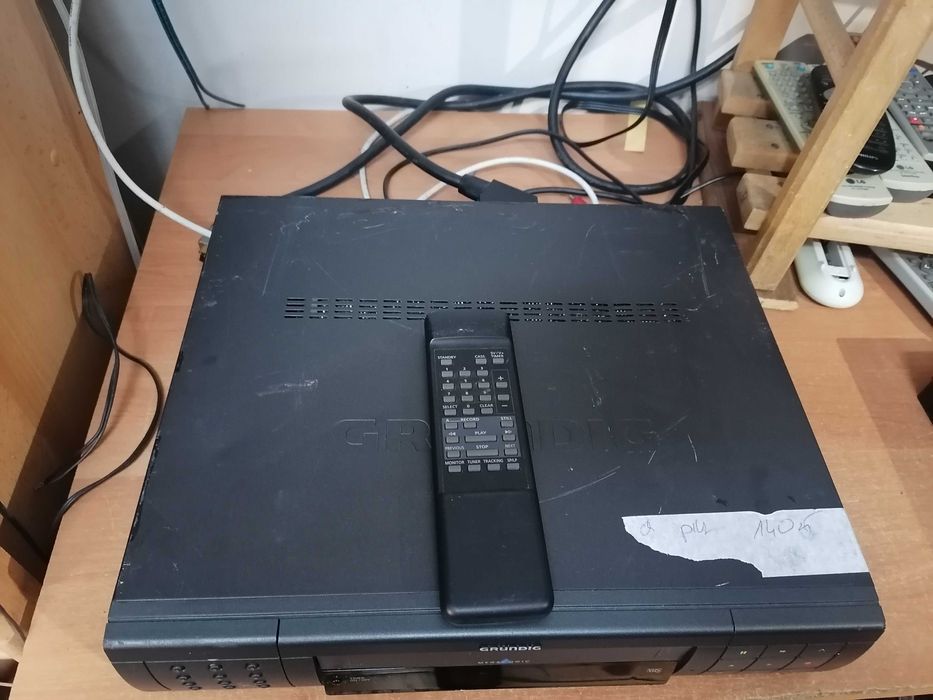 Magnetowid VHS Grundig GV 5095 SV Stereo pilot