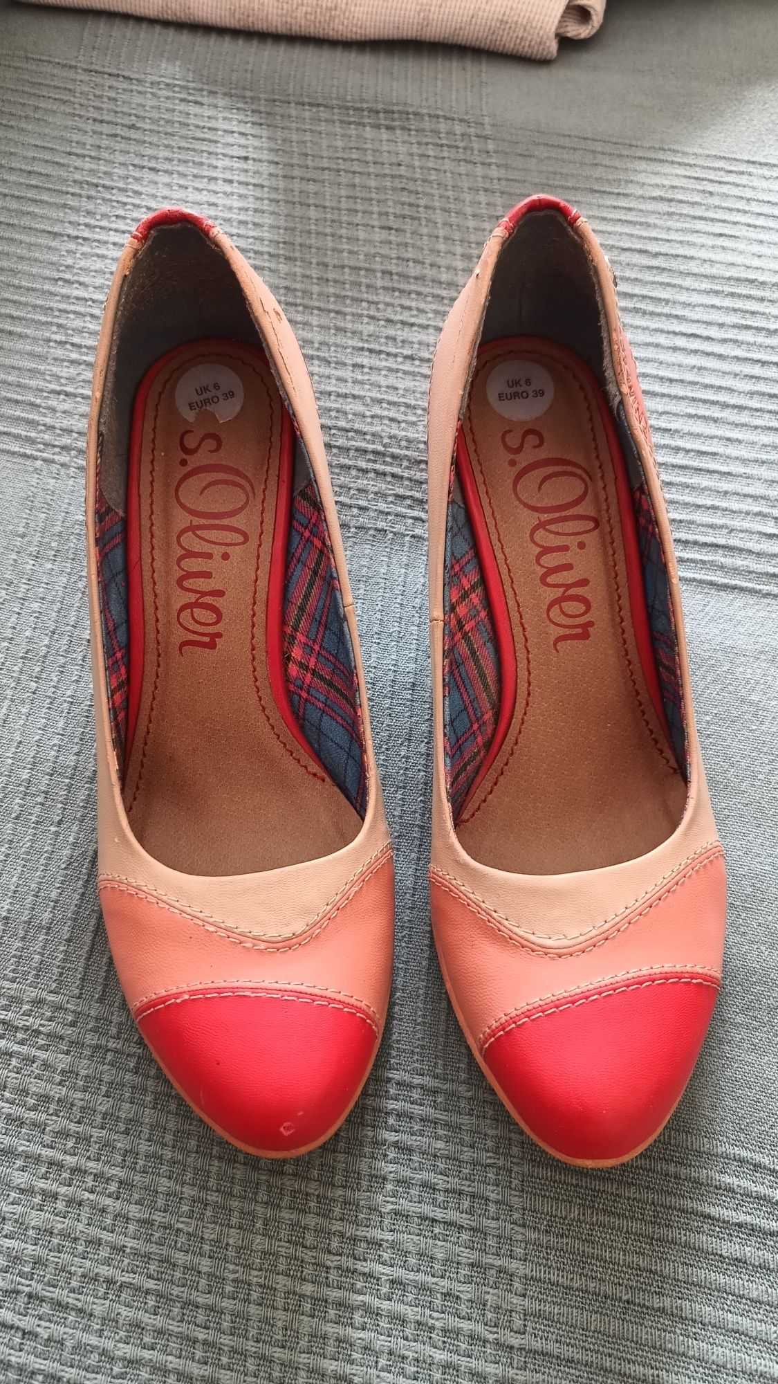 S. Oliver buty pinup