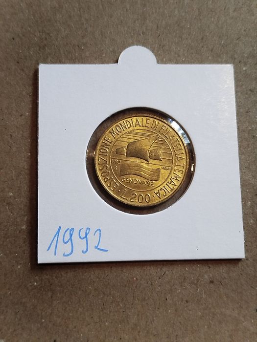 Moneta Włochy 200 lirów 1992