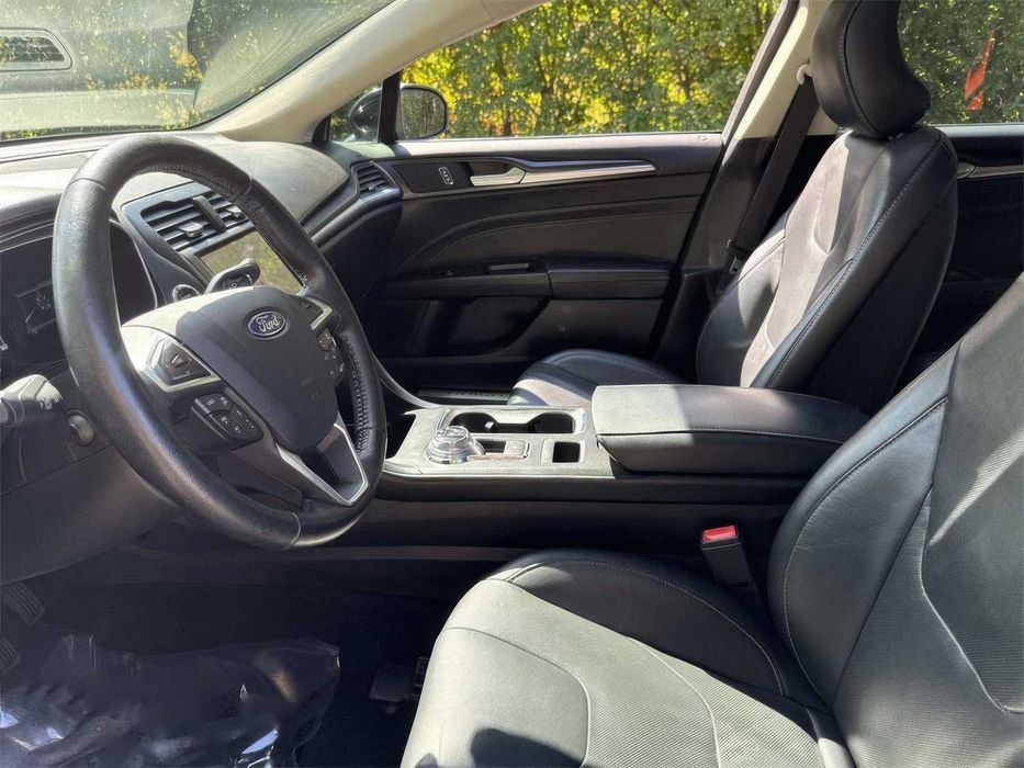 Ford Fusion Titanium      2019