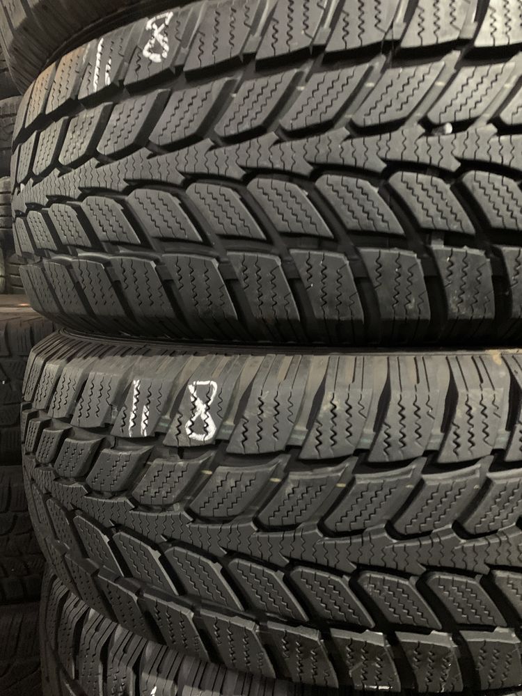 Шины б/у зима 235/65 R17 GT Radial Savero WT