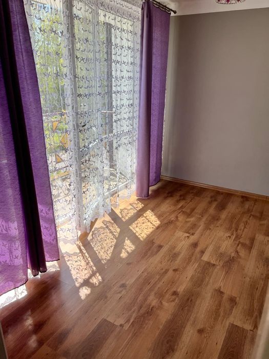 Dom z budynkami gospodarczymi i ziemią rolną