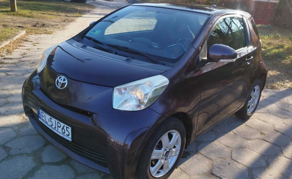TOYOTA IQ 1.0 2009r.